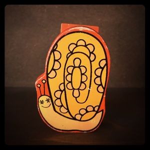 Groovy snail stapler 🧡🌼✌️